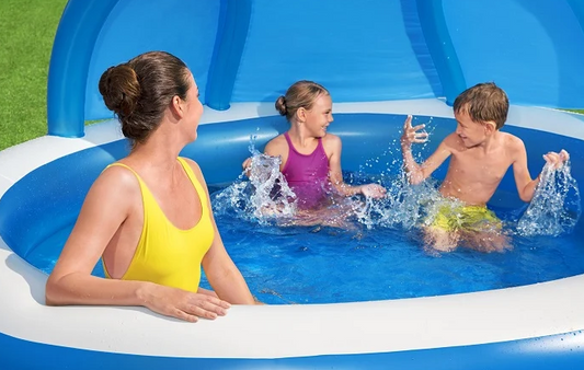 בריכה משפחתית מתנפחת עם ספסל ישיבה מתנפח וגגון | מקט 54337 | Bestway | שמח עד הבית