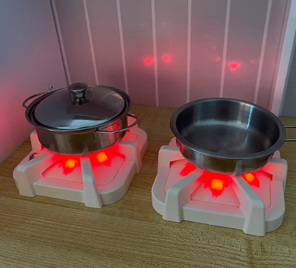 מטבח אפרת - מטבח עץ "השפית הצעירה" עם אורות וצלילים וסט כלים