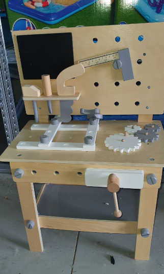 שולחן כלי עבודה מעץ לילדים | מקט W03D076E| שמח עד הבית