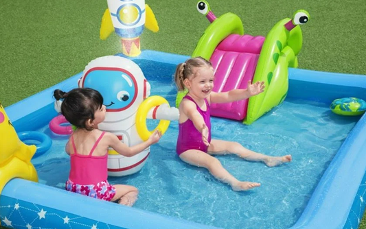 בריכת פעילות מרכז החלל 53126