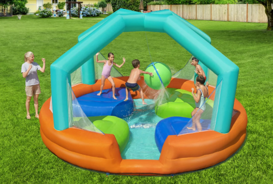 מתקן קפיצה מתנפח עם מים גדול | 53383 | פארק מים הכדור החמקמק | Bestway | .משטחי קפיצה + כדור + בריכה