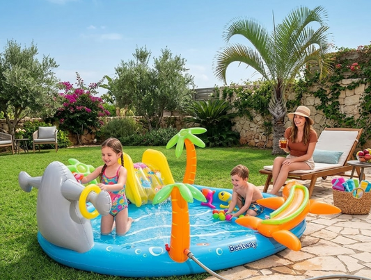 בריכה לילדים - דולפין וכריש