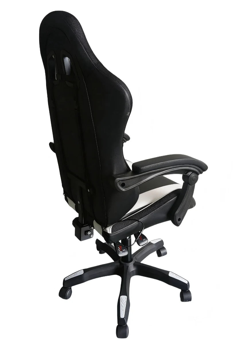 כיסא גיימינג לבן LEVEL UP עם RGB - שמח עד הבית