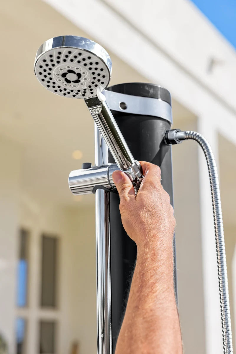 מקלחון חיצוני לחצר/גינה עם ראש מקלחון מתכוונן / נשלף 20 ליטר 58695 מבית BESTWAY