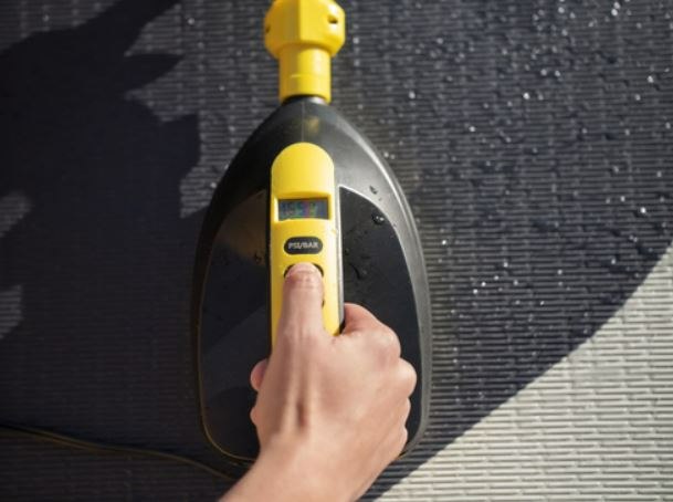 משאבת ניפוח חשמלית 12V לסאפ ולסירות מתנפחות - שמח עד הבית (תמונה 2)